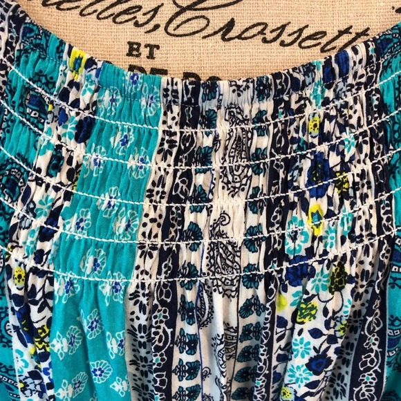 Terra & Sky SZ 1X Turquoise Blue And White Blouse Floral Paisley Smocked - Picture 4 of 5